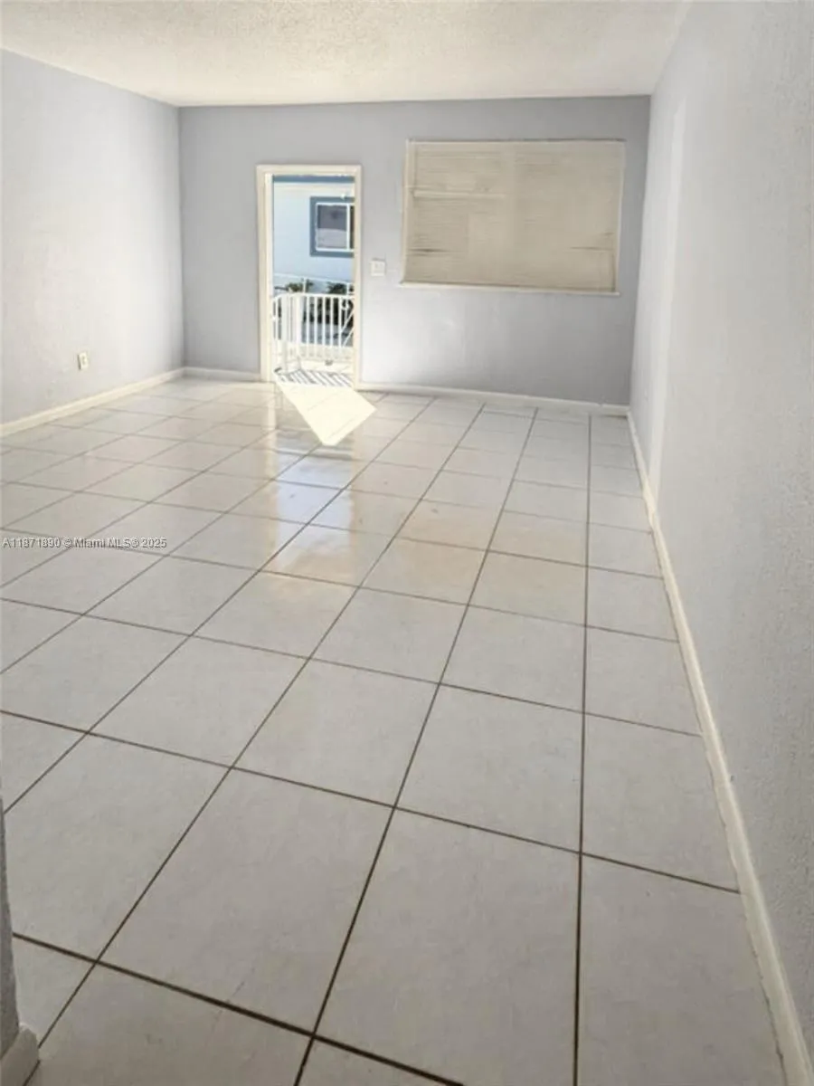 3737 Nw 20th Ave 3737, Miami, Florida 33142, Miami, Florida 33142, 2 Bedrooms Bedrooms, ,1 BathroomBathrooms,Residential Lease,For Rent,3737 Nw 20th Ave 3737, Miami, Florida 33142,A11871890