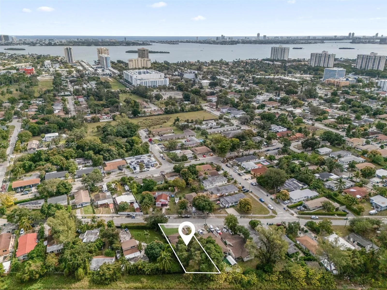 11330 Peachtree Dr, Miami, Florida 33161, Miami, Florida 33161, ,Residential Income,For Sale,11330 Peachtree Dr, Miami, Florida 33161,A11872137