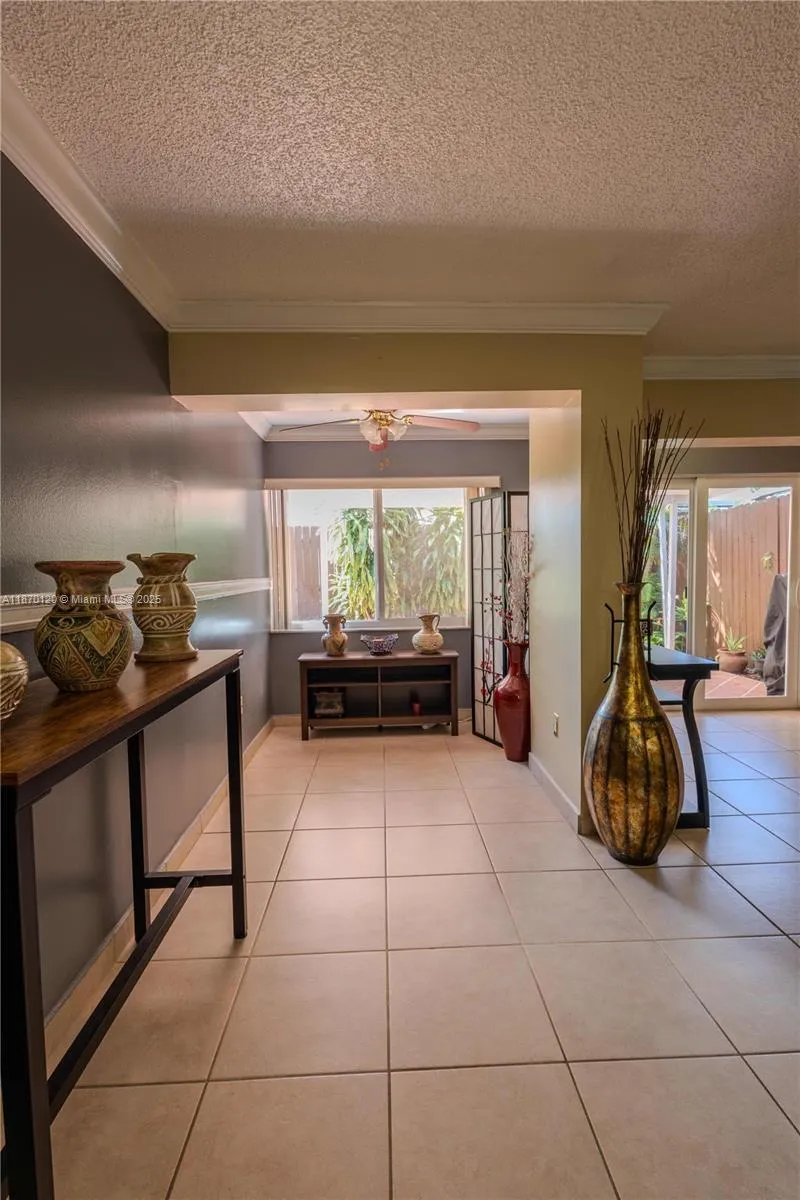 2435 Sw 11th St 9-b, Miami, Florida 33135, Miami, Florida 33135, 3 Bedrooms Bedrooms, ,3 BathroomsBathrooms,Residential,For Sale,2435 Sw 11th St 9-b, Miami, Florida 33135,A11870120