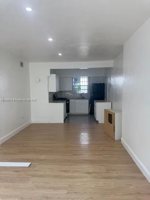1258 Marseille Dr 2, Miami Beach, Florida 33141, Miami Beach, Florida 33141, 2 Bedrooms Bedrooms, ,1 BathroomBathrooms,Residential,For Sale,1258 Marseille Dr 2, Miami Beach, Florida 33141,A11865474