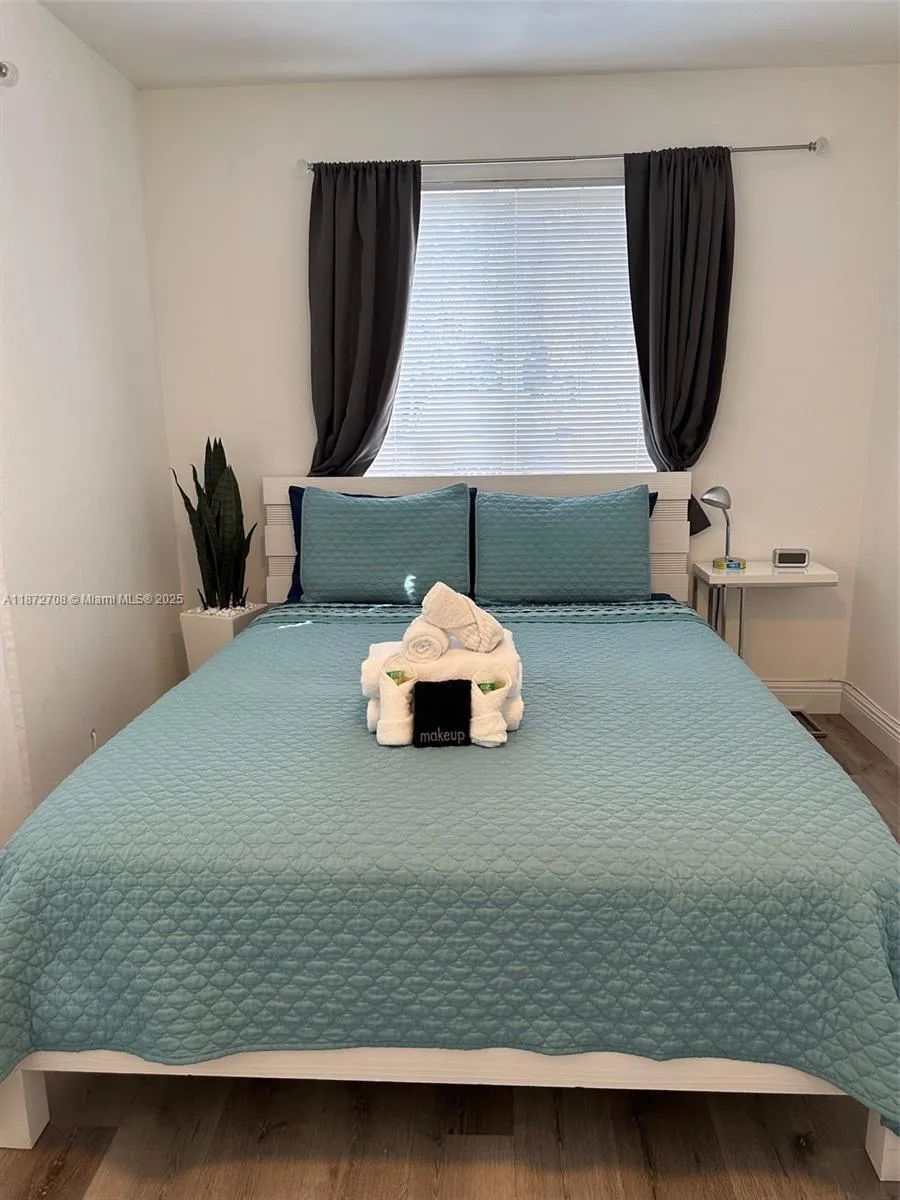 116 Se 9th Ct, Hallandale Beach, Florida 33009, Hallandale Beach, Florida 33009, ,Residential Income,For Sale,116 Se 9th Ct, Hallandale Beach, Florida 33009,A11872708