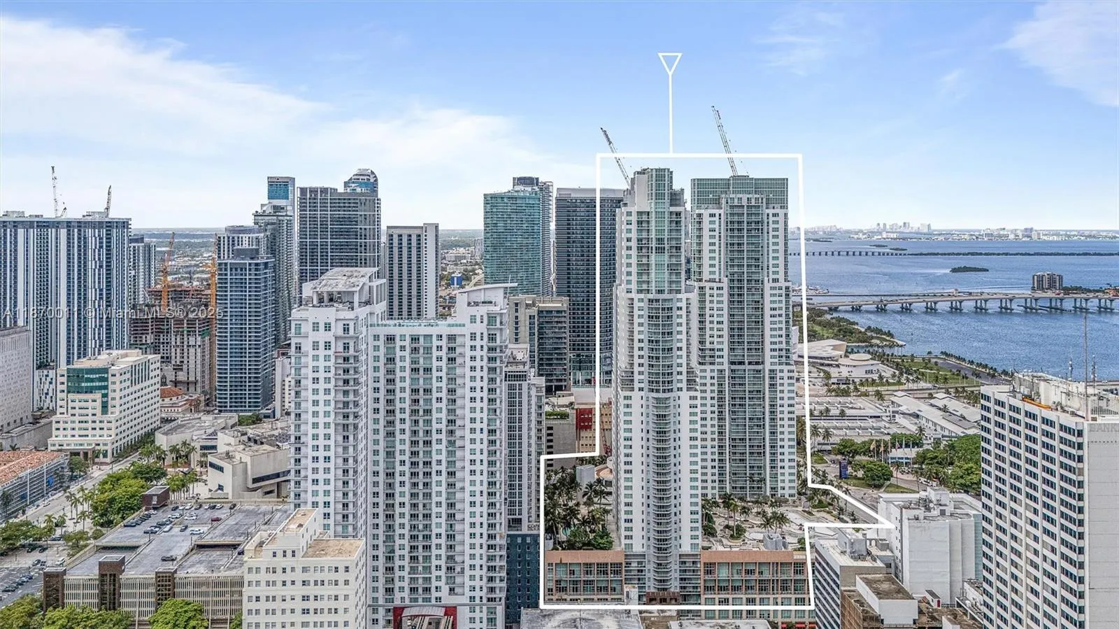 253 Ne 2 St 626, Miami, Florida 33132, Miami, Florida 33132, 1 Bedroom Bedrooms, ,1 BathroomBathrooms,Residential,For Sale,253 Ne 2 St 626, Miami, Florida 33132,A11870011