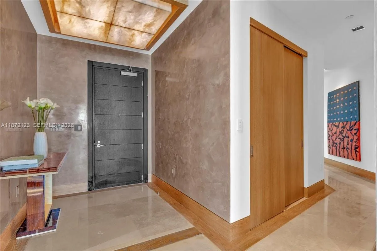 200 Biscayne Boulevard Way 5401, Miami, Florida 33, Miami, Florida 33131, 4 Bedrooms Bedrooms, ,4 BathroomsBathrooms,Residential,For Sale,200 Biscayne Boulevard Way 5401, Miami, Florida 33,A11872123