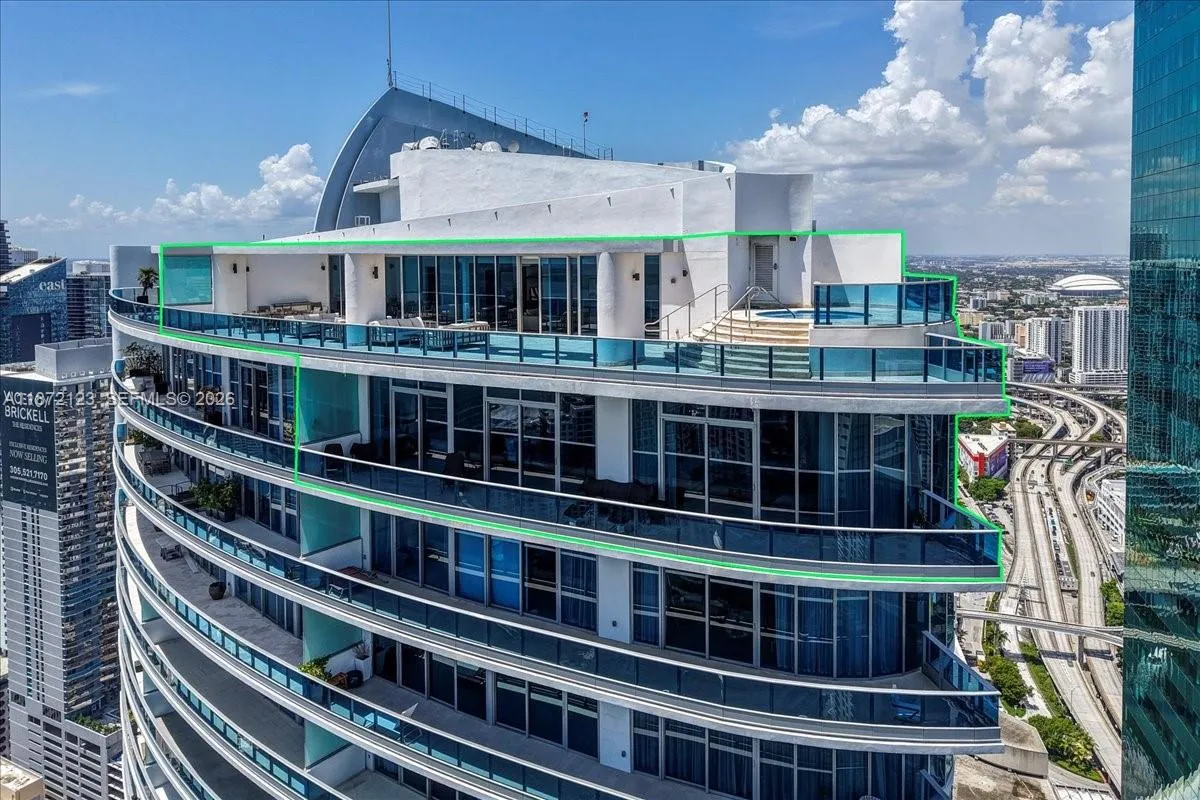200 Biscayne Boulevard Way Ph 5401, Miami, Florida, Miami, Florida 33131, 4 Bedrooms Bedrooms, ,4 BathroomsBathrooms,Residential,For Sale,200 Biscayne Boulevard Way Ph 5401, Miami, Florida,A11872123