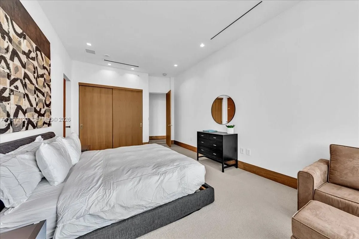 200 Biscayne Boulevard Way Ph 5401, Miami, Florida, Miami, Florida 33131, 4 Bedrooms Bedrooms, ,4 BathroomsBathrooms,Residential,For Sale,200 Biscayne Boulevard Way Ph 5401, Miami, Florida,A11872123