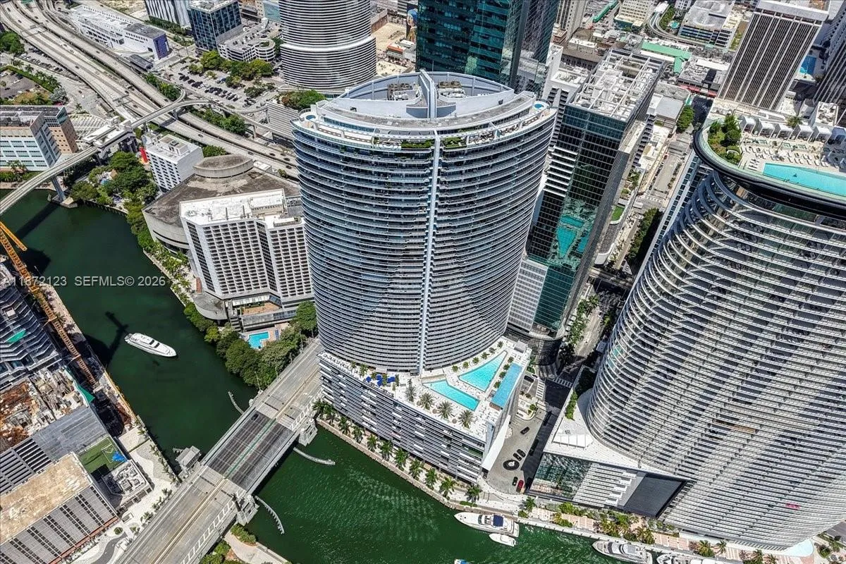 200 Biscayne Boulevard Way Ph 5401, Miami, Florida, Miami, Florida 33131, 4 Bedrooms Bedrooms, ,4 BathroomsBathrooms,Residential,For Sale,200 Biscayne Boulevard Way Ph 5401, Miami, Florida,A11872123