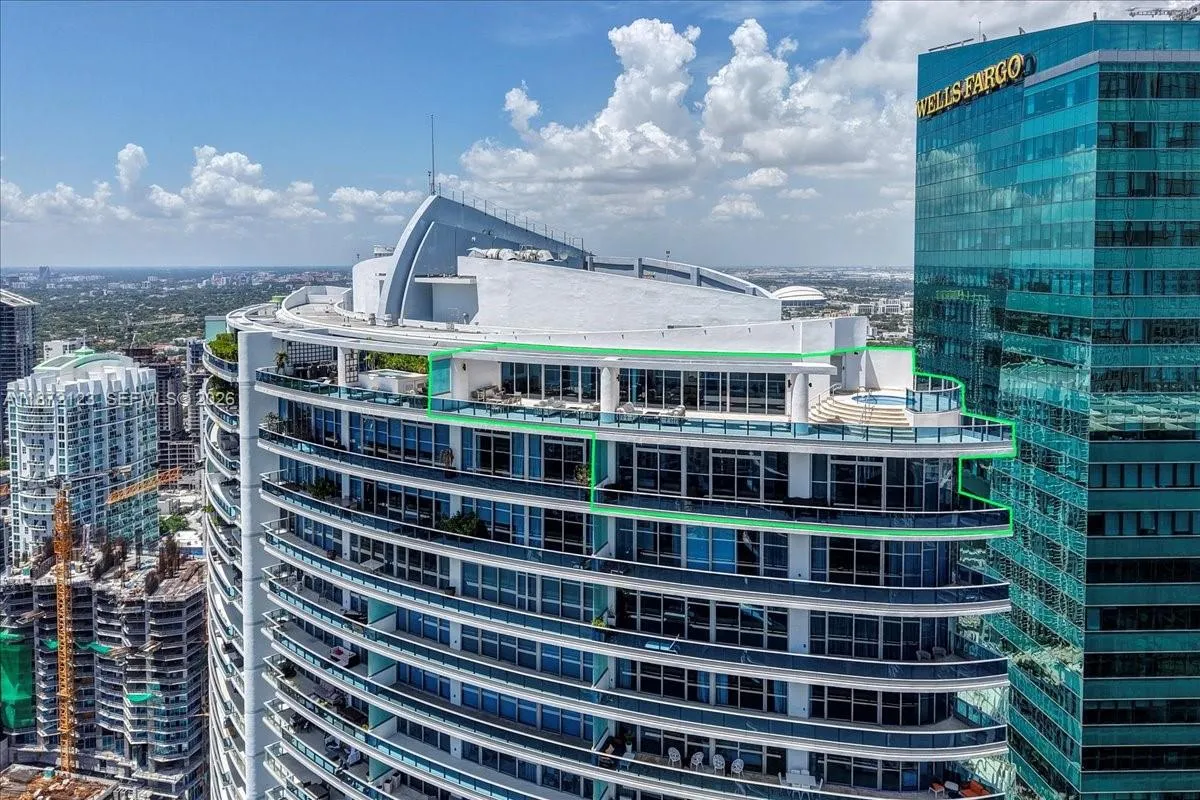200 Biscayne Boulevard Way Ph 5401, Miami, Florida, Miami, Florida 33131, 4 Bedrooms Bedrooms, ,4 BathroomsBathrooms,Residential,For Sale,200 Biscayne Boulevard Way Ph 5401, Miami, Florida,A11872123