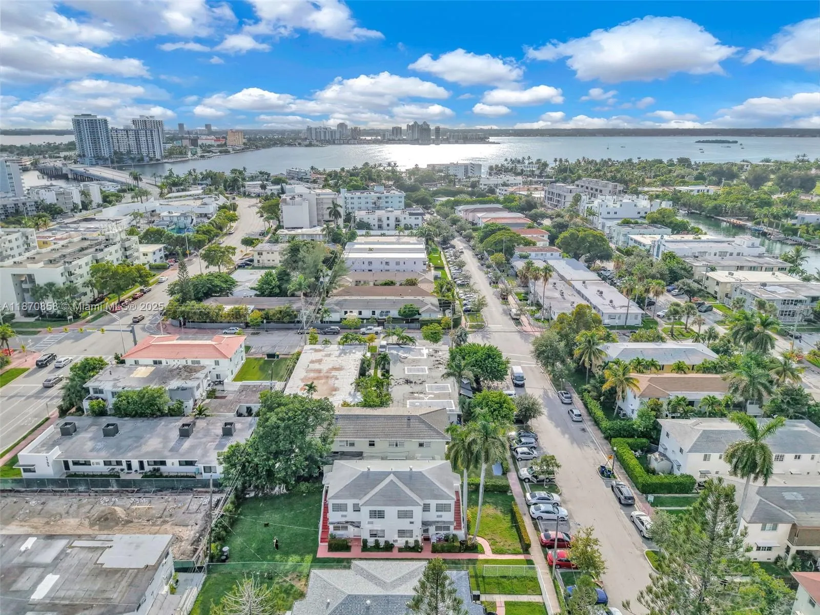 1784 Marseille Dr, Miami Beach, Florida 33141, Miami Beach, Florida 33141, ,Residential Income,For Sale,1784 Marseille Dr, Miami Beach, Florida 33141,A11870858