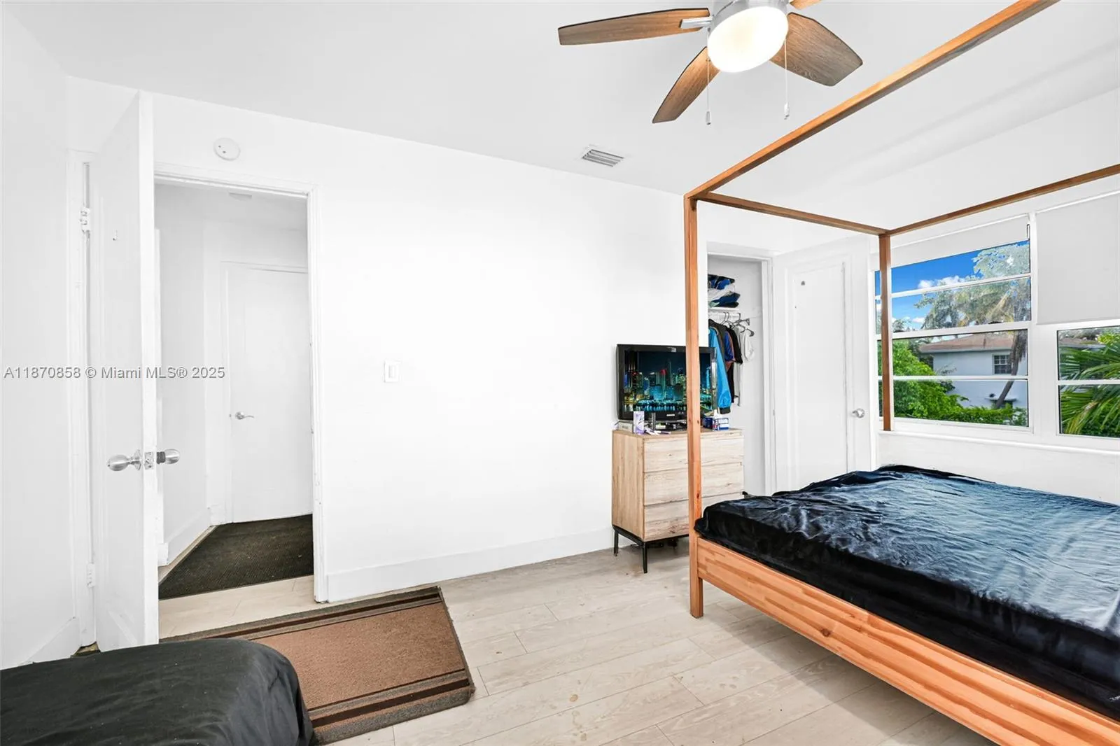 1784 Marseille Dr, Miami Beach, Florida 33141, Miami Beach, Florida 33141, ,Residential Income,For Sale,1784 Marseille Dr, Miami Beach, Florida 33141,A11870858