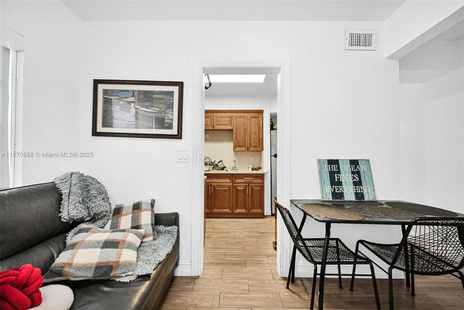 1784 Marseille Dr, Miami Beach, Florida 33141, Miami Beach, Florida 33141, ,Residential Income,For Sale,1784 Marseille Dr, Miami Beach, Florida 33141,A11870858
