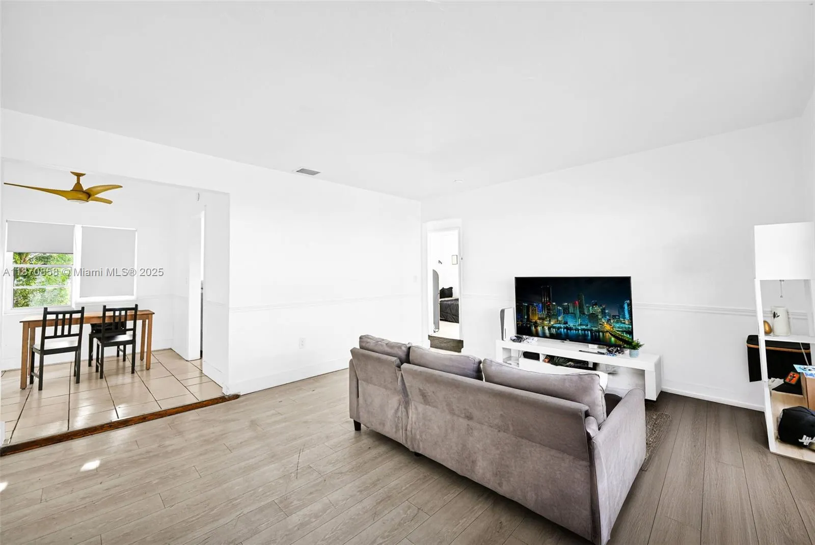 1784 Marseille Dr, Miami Beach, Florida 33141, Miami Beach, Florida 33141, ,Residential Income,For Sale,1784 Marseille Dr, Miami Beach, Florida 33141,A11870858
