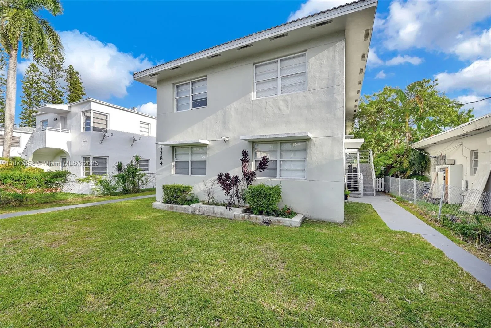 1784 Marseille Dr, Miami Beach, Florida 33141, Miami Beach, Florida 33141, ,Residential Income,For Sale,1784 Marseille Dr, Miami Beach, Florida 33141,A11870858