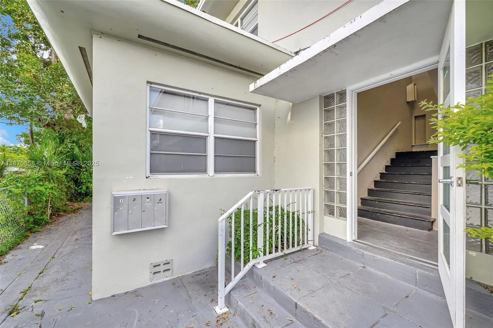 1784 Marseille Dr, Miami Beach, Florida 33141, Miami Beach, Florida 33141, ,Residential Income,For Sale,1784 Marseille Dr, Miami Beach, Florida 33141,A11870858