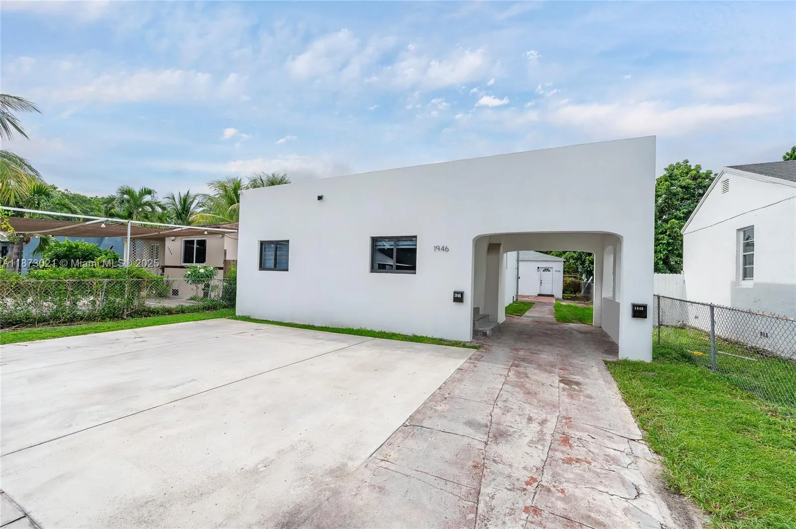 1946 Nw 49th St, Miami, Florida 33142, Miami, Florida 33142, ,Residential Income,For Sale,1946 Nw 49th St, Miami, Florida 33142,A11873021
