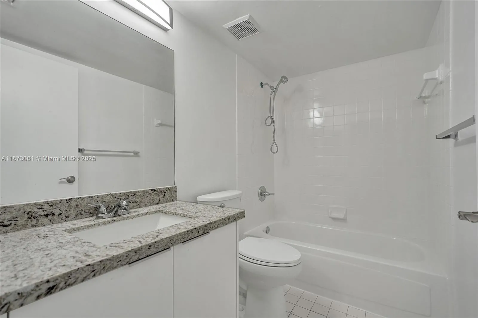 11505 Nw 22nd Ave 102, Miami, Florida 33167, Miami, Florida 33167, 3 Bedrooms Bedrooms, ,2 BathroomsBathrooms,Residential Lease,For Rent,11505 Nw 22nd Ave 102, Miami, Florida 33167,A11873061