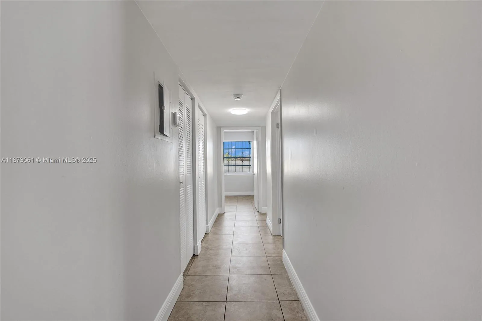 11505 Nw 22nd Ave 102, Miami, Florida 33167, Miami, Florida 33167, 3 Bedrooms Bedrooms, ,2 BathroomsBathrooms,Residential Lease,For Rent,11505 Nw 22nd Ave 102, Miami, Florida 33167,A11873061