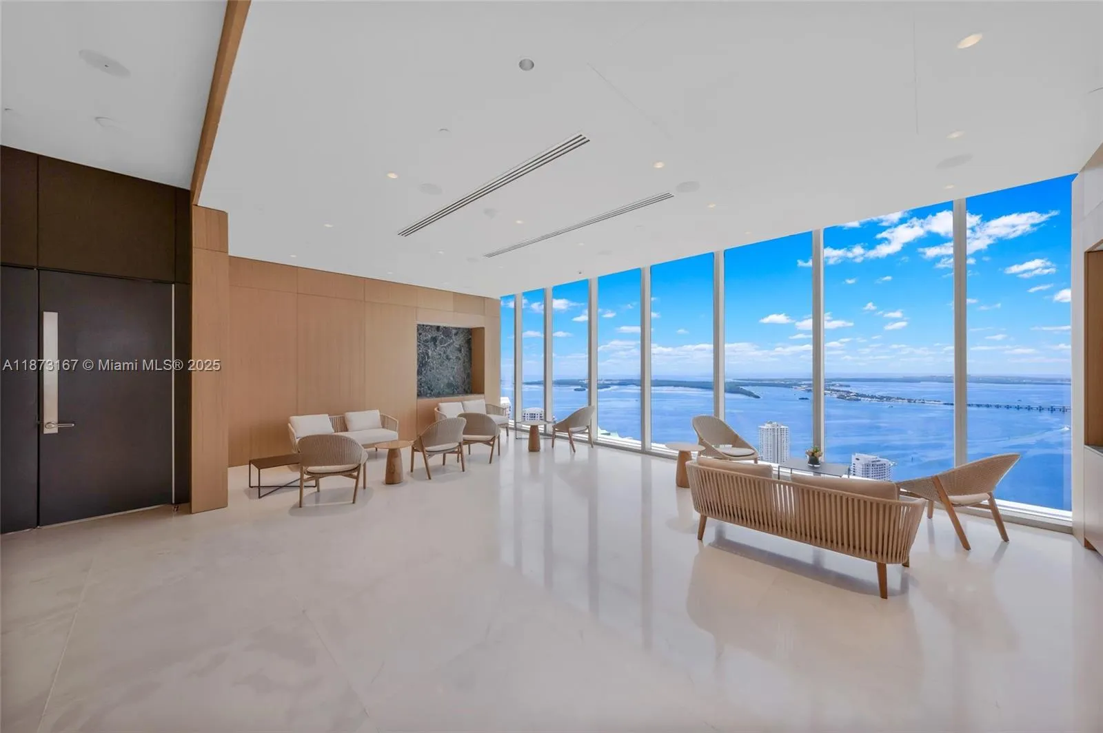 300 Biscayne Boulevard Way 4108w, Miami, Florida 3, Miami, Florida 33131, 1 Bedroom Bedrooms, ,1 BathroomBathrooms,Residential Lease,For Rent,300 Biscayne Boulevard Way 4108w, Miami, Florida 3,A11873167