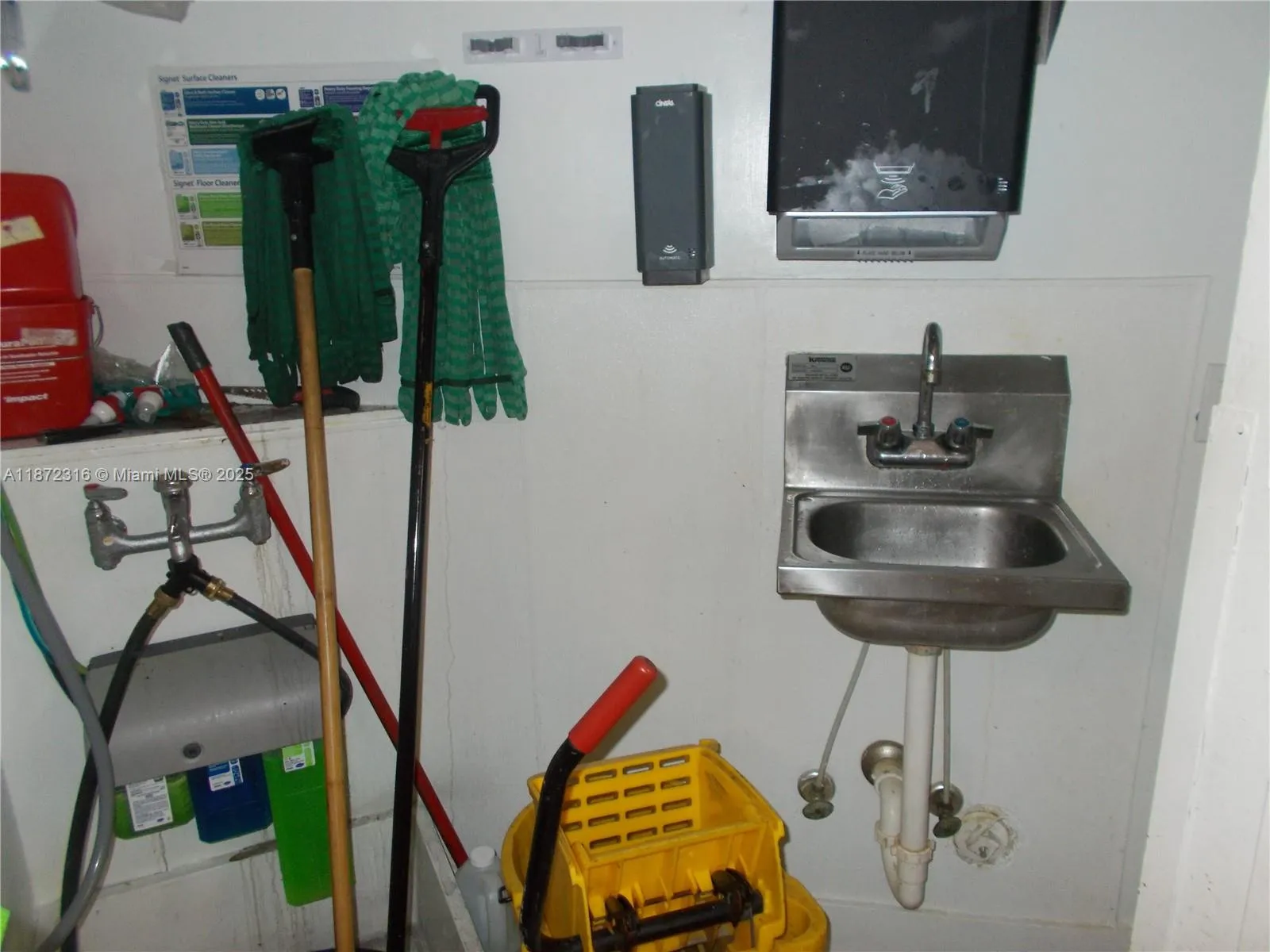 8219 Sw 124th St, Pinecrest, Florida 33156, Pinecrest, Florida 33156, ,Business Opportunity,For Sale,8219 Sw 124th St, Pinecrest, Florida 33156,A11872316