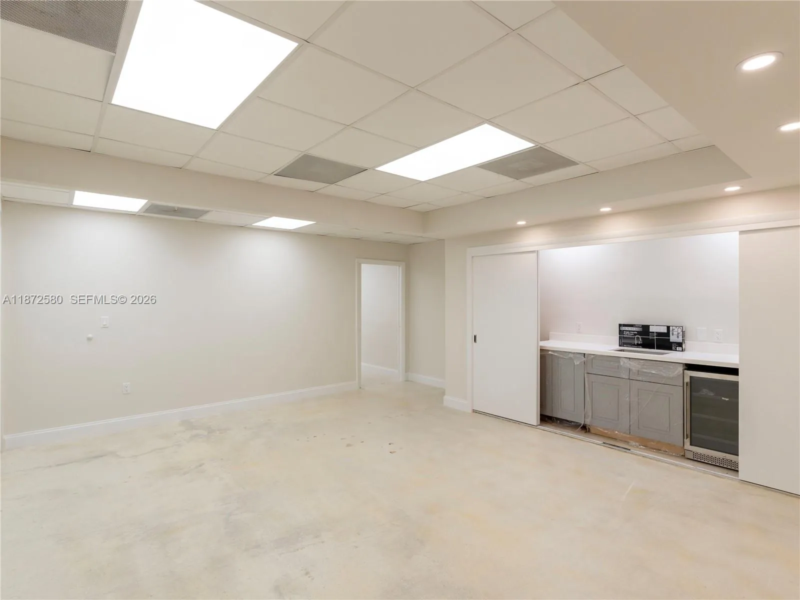 2701 Ponce De Leon Blvd, Coral Gables, Florida 331, Coral Gables, Florida 33134, ,Commercial Lease,For Rent,2701 Ponce De Leon Blvd, Coral Gables, Florida 331,A11872580