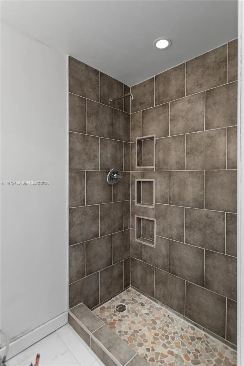 949 Sw 113th Ter, Pembroke Pines, Florida 33025, Pembroke Pines, Florida 33025, 3 Bedrooms Bedrooms, ,2 BathroomsBathrooms,Residential,For Sale,949 Sw 113th Ter, Pembroke Pines, Florida 33025,A11872465