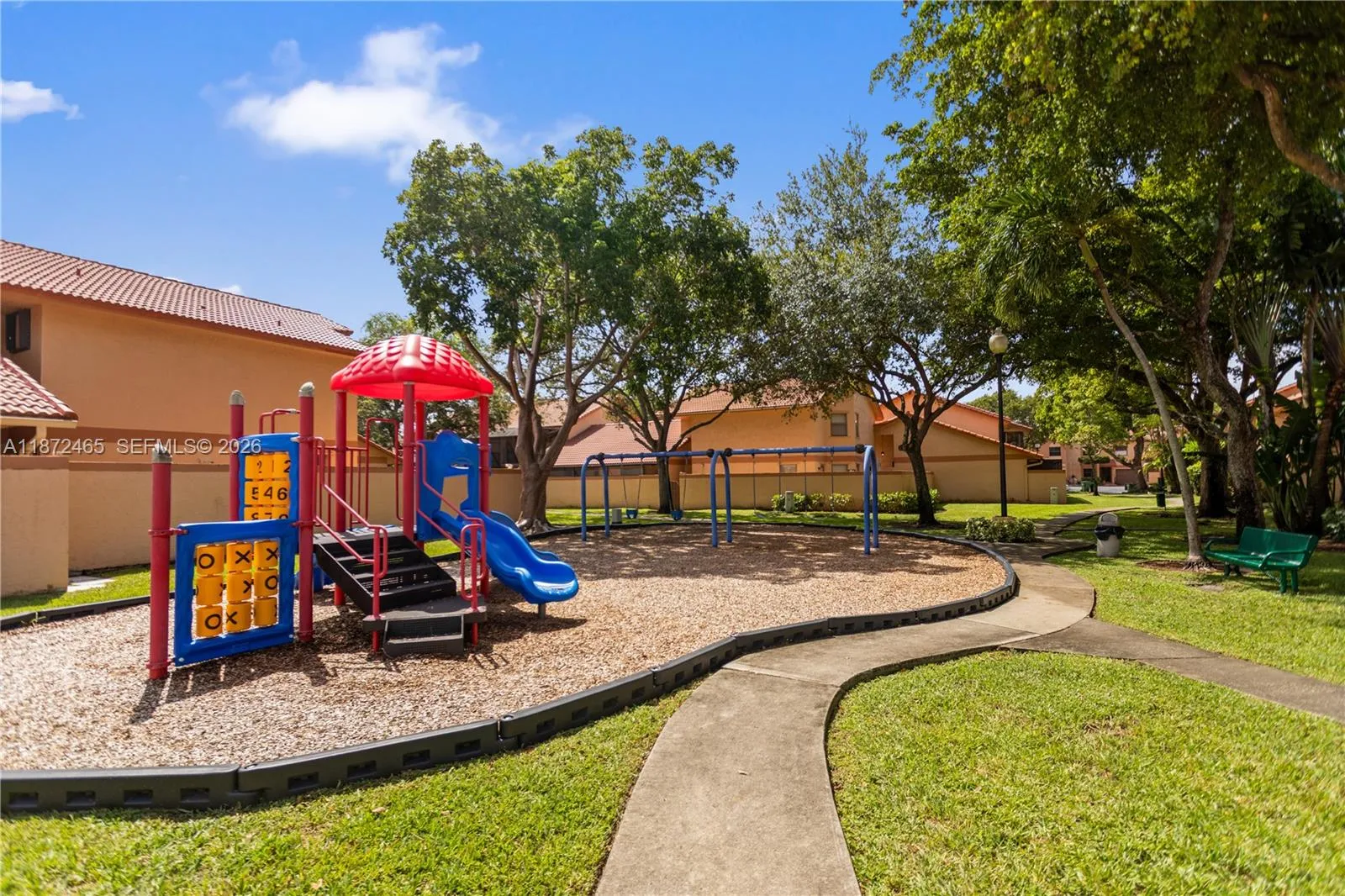 949 Sw 113th Ter, Pembroke Pines, Florida 33025, Pembroke Pines, Florida 33025, 3 Bedrooms Bedrooms, ,2 BathroomsBathrooms,Residential,For Sale,949 Sw 113th Ter, Pembroke Pines, Florida 33025,A11872465