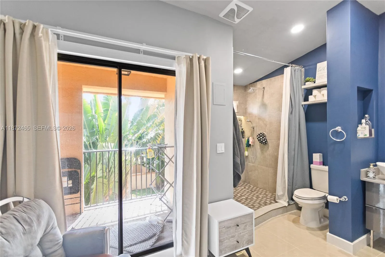 949 Sw 113th Ter, Pembroke Pines, Florida 33025, Pembroke Pines, Florida 33025, 3 Bedrooms Bedrooms, ,2 BathroomsBathrooms,Residential,For Sale,949 Sw 113th Ter, Pembroke Pines, Florida 33025,A11872465