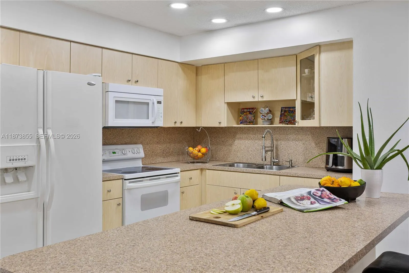 7801 Sw 9th Ter, Miami, Florida 33144, Miami, Florida 33144, 4 Bedrooms Bedrooms, ,3 BathroomsBathrooms,Residential,For Sale,7801 Sw 9th Ter, Miami, Florida 33144,A11873855