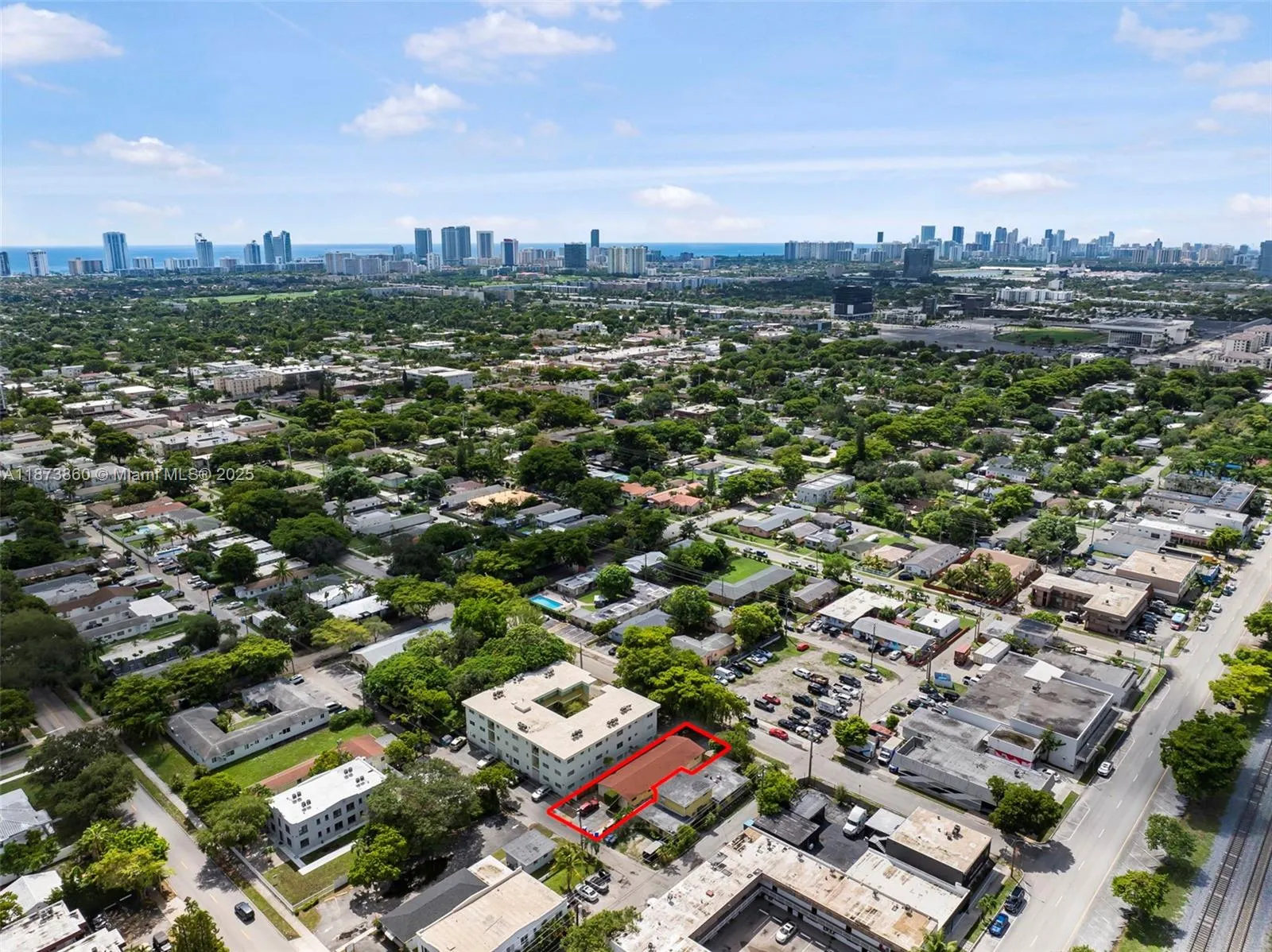 2033 Dewey St, Hollywood, Florida 33020, Hollywood, Florida 33020, ,Residential Income,For Sale,2033 Dewey St, Hollywood, Florida 33020,A11873860