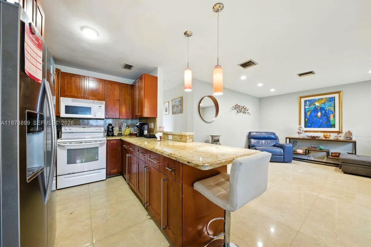 7375 Sw 34th Street, Miami, Florida 33155, Miami, Florida 33155, 3 Bedrooms Bedrooms, ,3 BathroomsBathrooms,Residential,For Sale,7375 Sw 34th Street, Miami, Florida 33155,A11873899