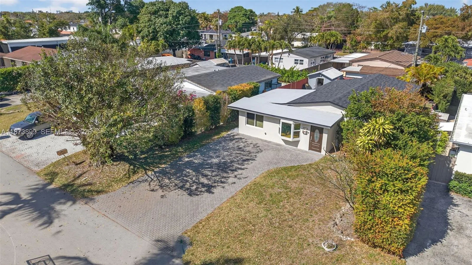 7375 Sw 34th Street, Miami, Florida 33155, Miami, Florida 33155, 3 Bedrooms Bedrooms, ,3 BathroomsBathrooms,Residential,For Sale,7375 Sw 34th Street, Miami, Florida 33155,A11873899