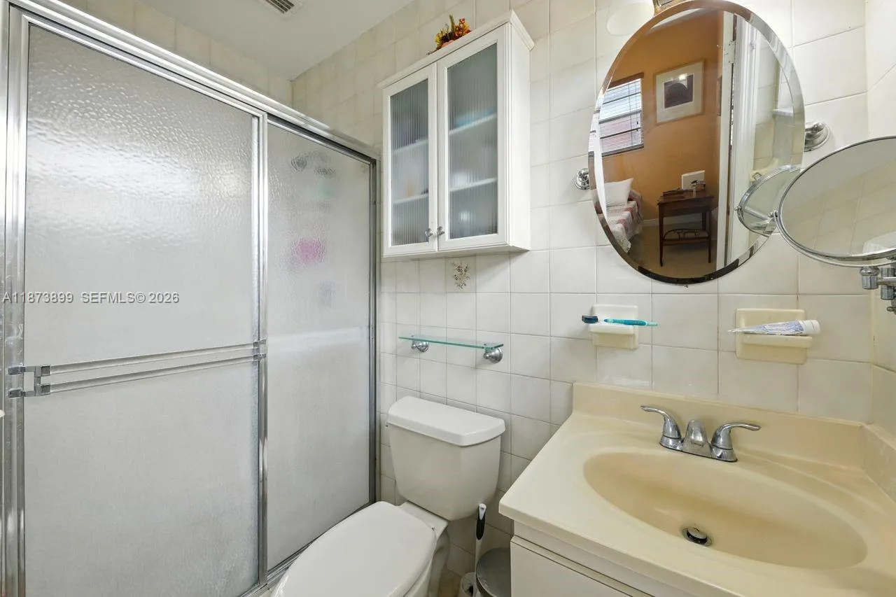 7375 Sw 34th Street, Miami, Florida 33155, Miami, Florida 33155, 3 Bedrooms Bedrooms, ,3 BathroomsBathrooms,Residential,For Sale,7375 Sw 34th Street, Miami, Florida 33155,A11873899