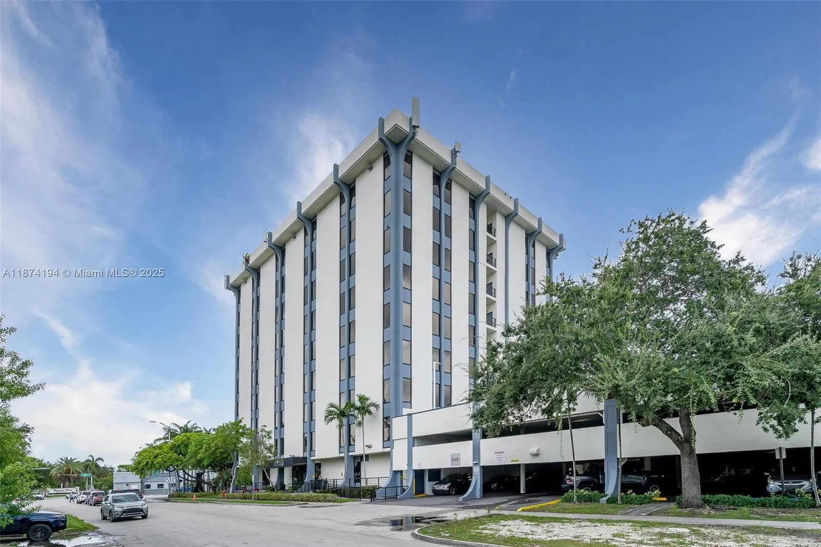 12550 Biscayne Blvd 500, North Miami, Florida 3318, North Miami, Florida 33181, ,Commercial Sale,For Sale,12550 Biscayne Blvd 500, North Miami, Florida 3318,A11874194