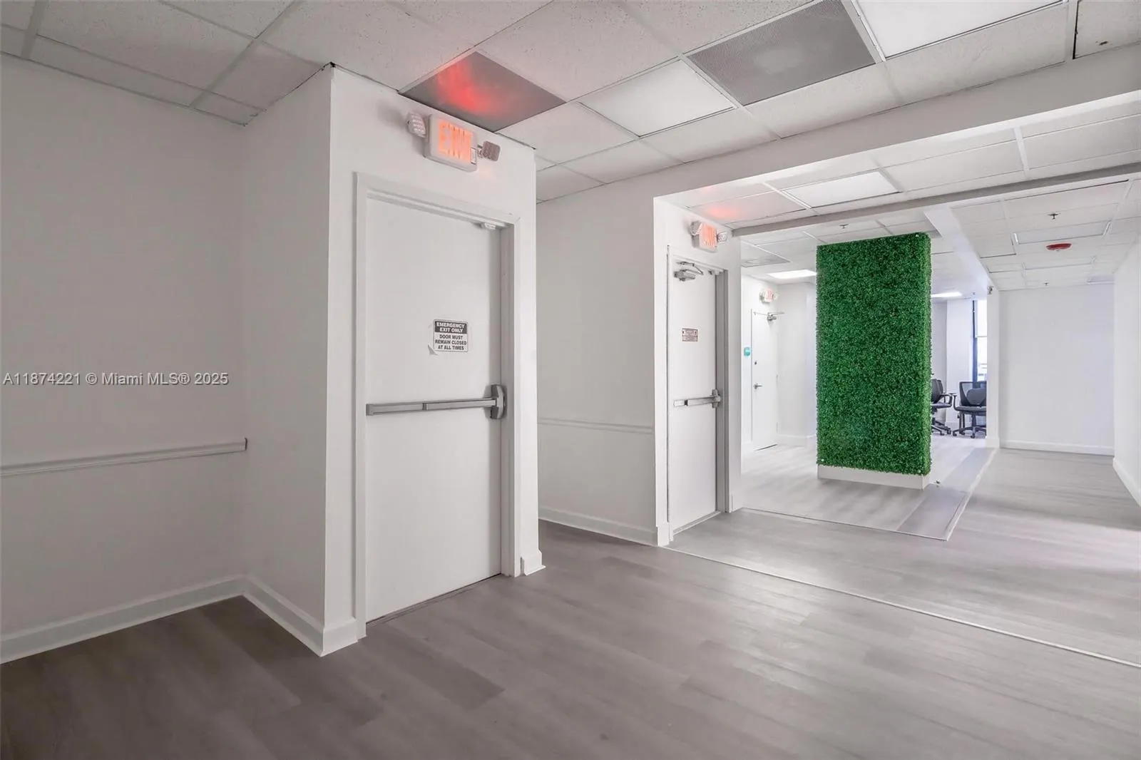 12550 Biscayne Blvd 505, North Miami, Florida 3318, North Miami, Florida 33181, ,Commercial Sale,For Sale,12550 Biscayne Blvd 505, North Miami, Florida 3318,A11874221