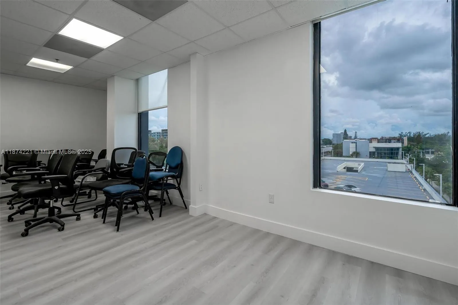 12550 Biscayne Blvd 505, North Miami, Florida 3318, North Miami, Florida 33181, ,Commercial Sale,For Sale,12550 Biscayne Blvd 505, North Miami, Florida 3318,A11874221