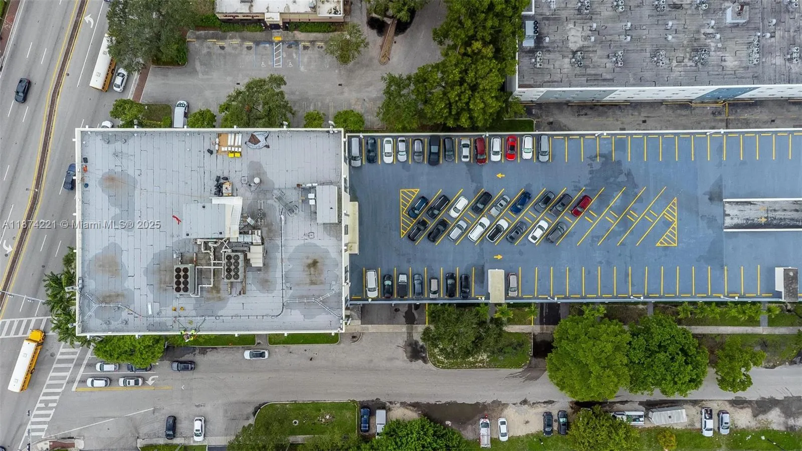 12550 Biscayne Blvd 505, North Miami, Florida 3318, North Miami, Florida 33181, ,Commercial Sale,For Sale,12550 Biscayne Blvd 505, North Miami, Florida 3318,A11874221
