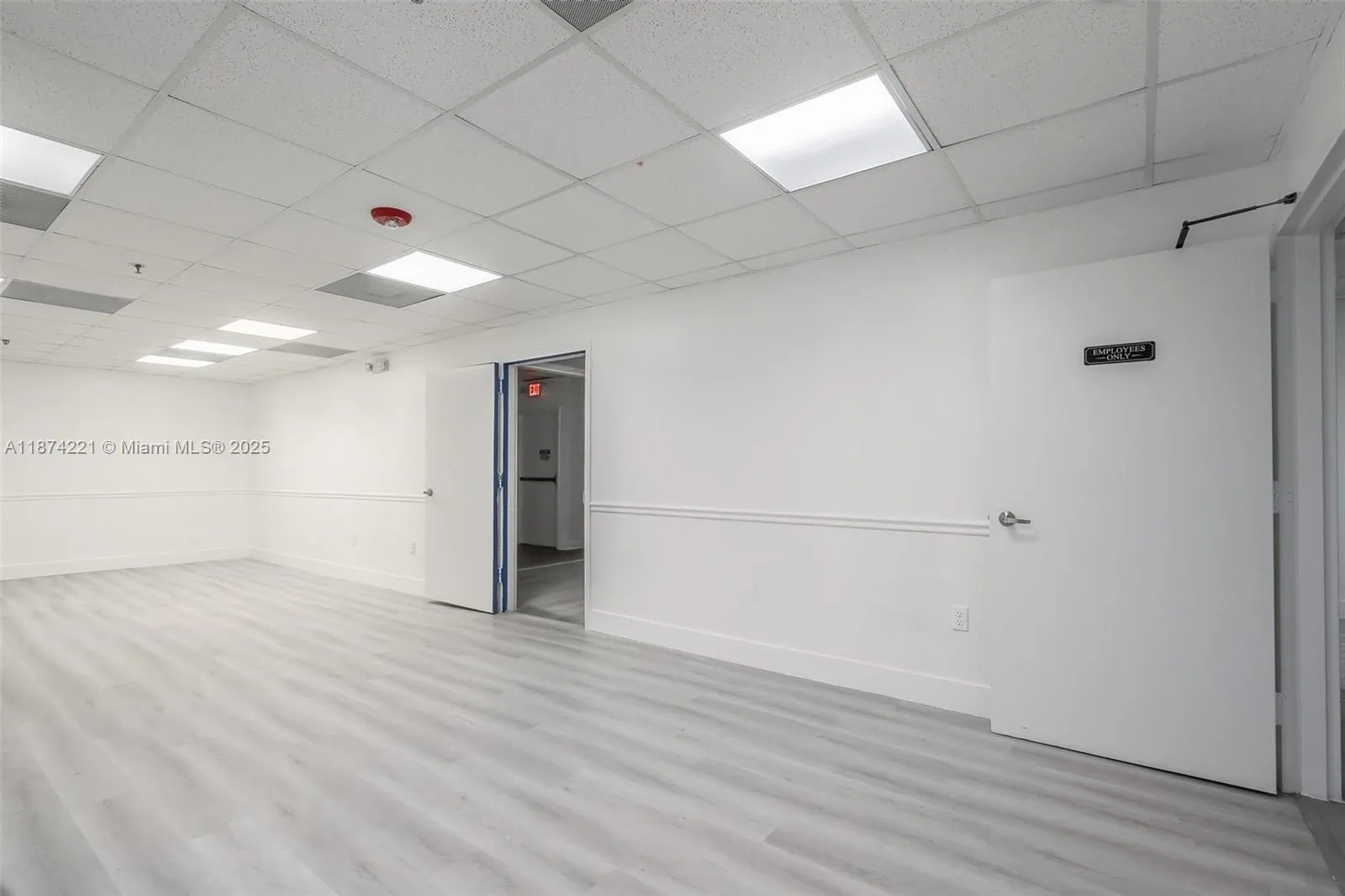 12550 Biscayne Blvd 505, North Miami, Florida 3318, North Miami, Florida 33181, ,Commercial Sale,For Sale,12550 Biscayne Blvd 505, North Miami, Florida 3318,A11874221