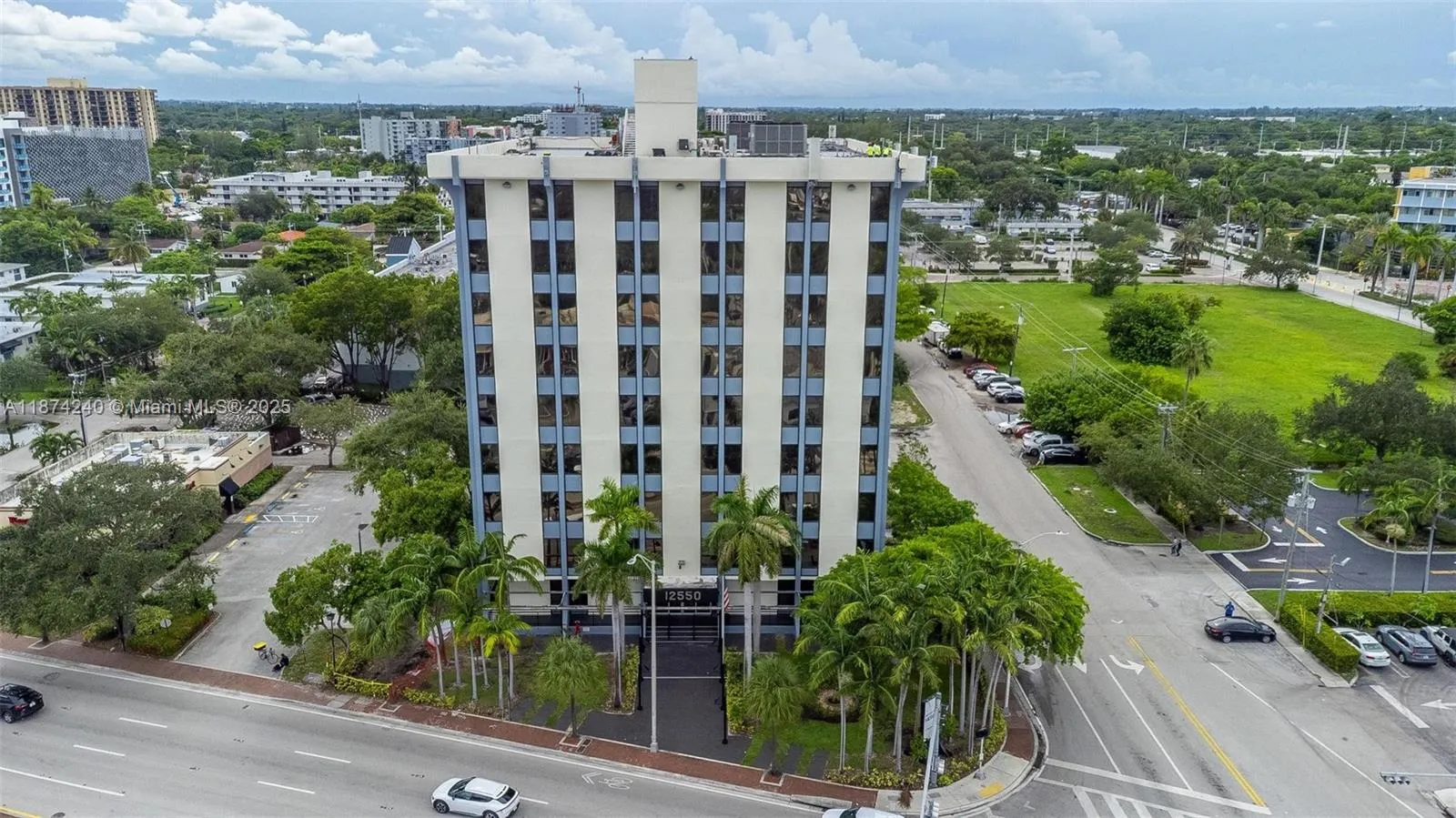 12550 Biscayne Blvd 500, North Miami, Florida 3318, North Miami, Florida 33181, ,Commercial Lease,For Rent,12550 Biscayne Blvd 500, North Miami, Florida 3318,A11874240