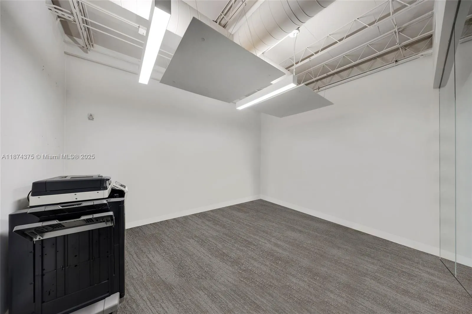 4725 Sw 8th St, Miami, Florida 33134, Miami, Florida 33134, ,Commercial Lease,For Rent,4725 Sw 8th St, Miami, Florida 33134,A11874375