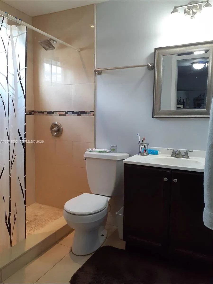 9360 Sw 37th St, Miami, Florida 33165, Miami, Florida 33165, ,Residential Income,For Sale,9360 Sw 37th St, Miami, Florida 33165,A11874562