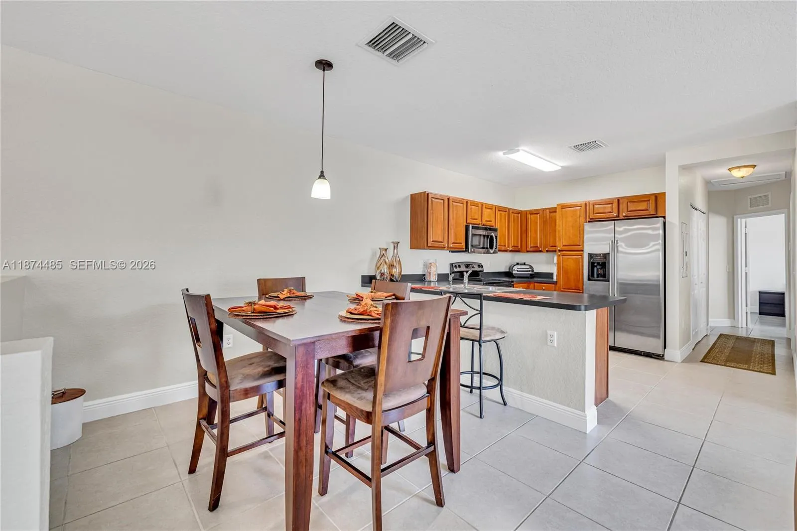 7400 Palomino Dr 522-5, Davie, Florida 33024, Davie, Florida 33024, 2 Bedrooms Bedrooms, ,2 BathroomsBathrooms,Residential,For Sale,7400 Palomino Dr 522-5, Davie, Florida 33024,A11874485