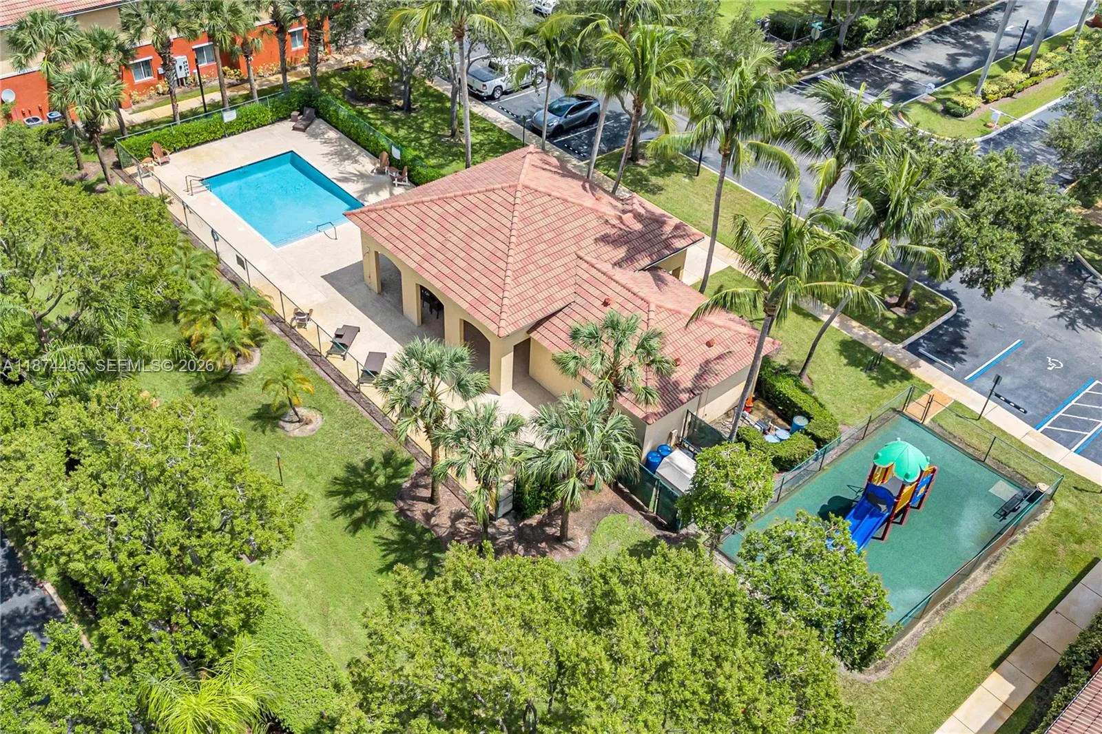 7400 Palomino Dr 522-5, Davie, Florida 33024, Davie, Florida 33024, 2 Bedrooms Bedrooms, ,2 BathroomsBathrooms,Residential,For Sale,7400 Palomino Dr 522-5, Davie, Florida 33024,A11874485