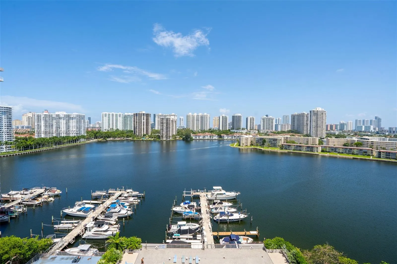 18041 Biscayne Blvd 1404, Aventura, Florida 33160, Aventura, Florida 33160, 2 Bedrooms Bedrooms, ,2 BathroomsBathrooms,Residential,For Sale,18041 Biscayne Blvd 1404, Aventura, Florida 33160,A11874693
