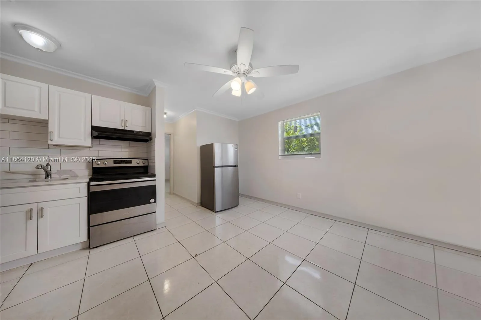 1807 N 17th Ave, Hollywood, Florida 33020, Hollywood, Florida 33020, ,Residential Income,For Sale,1807 N 17th Ave, Hollywood, Florida 33020,A11864120