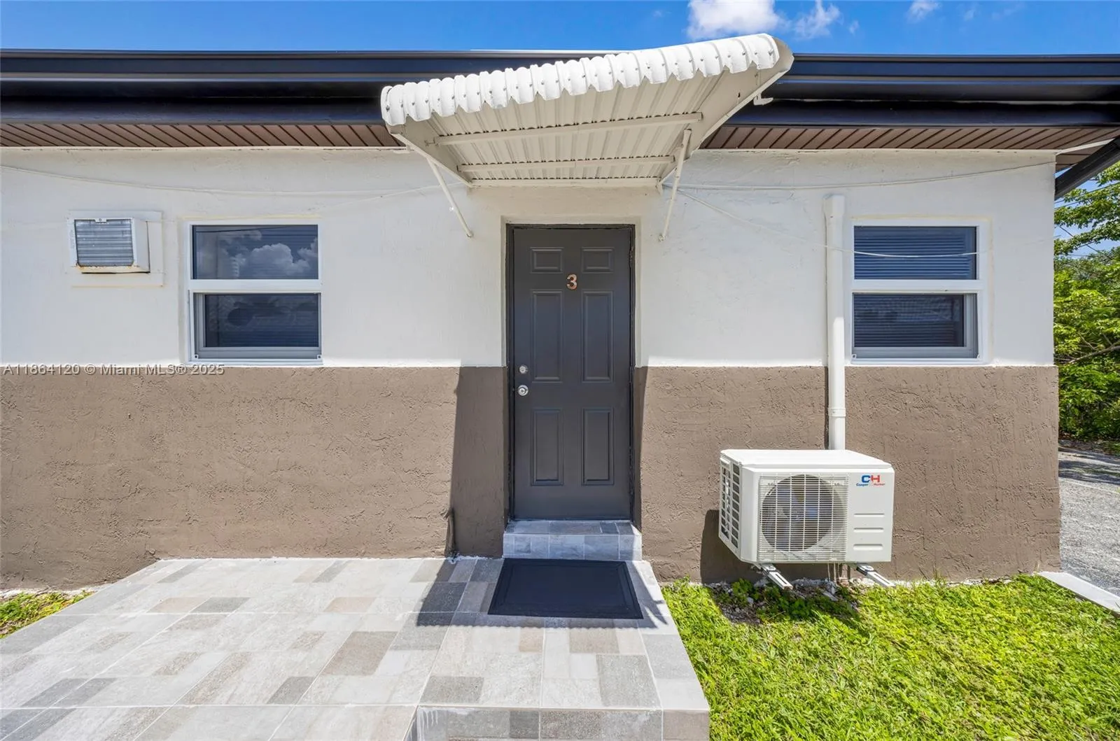 1807 N 17th Ave, Hollywood, Florida 33020, Hollywood, Florida 33020, ,Residential Income,For Sale,1807 N 17th Ave, Hollywood, Florida 33020,A11864120