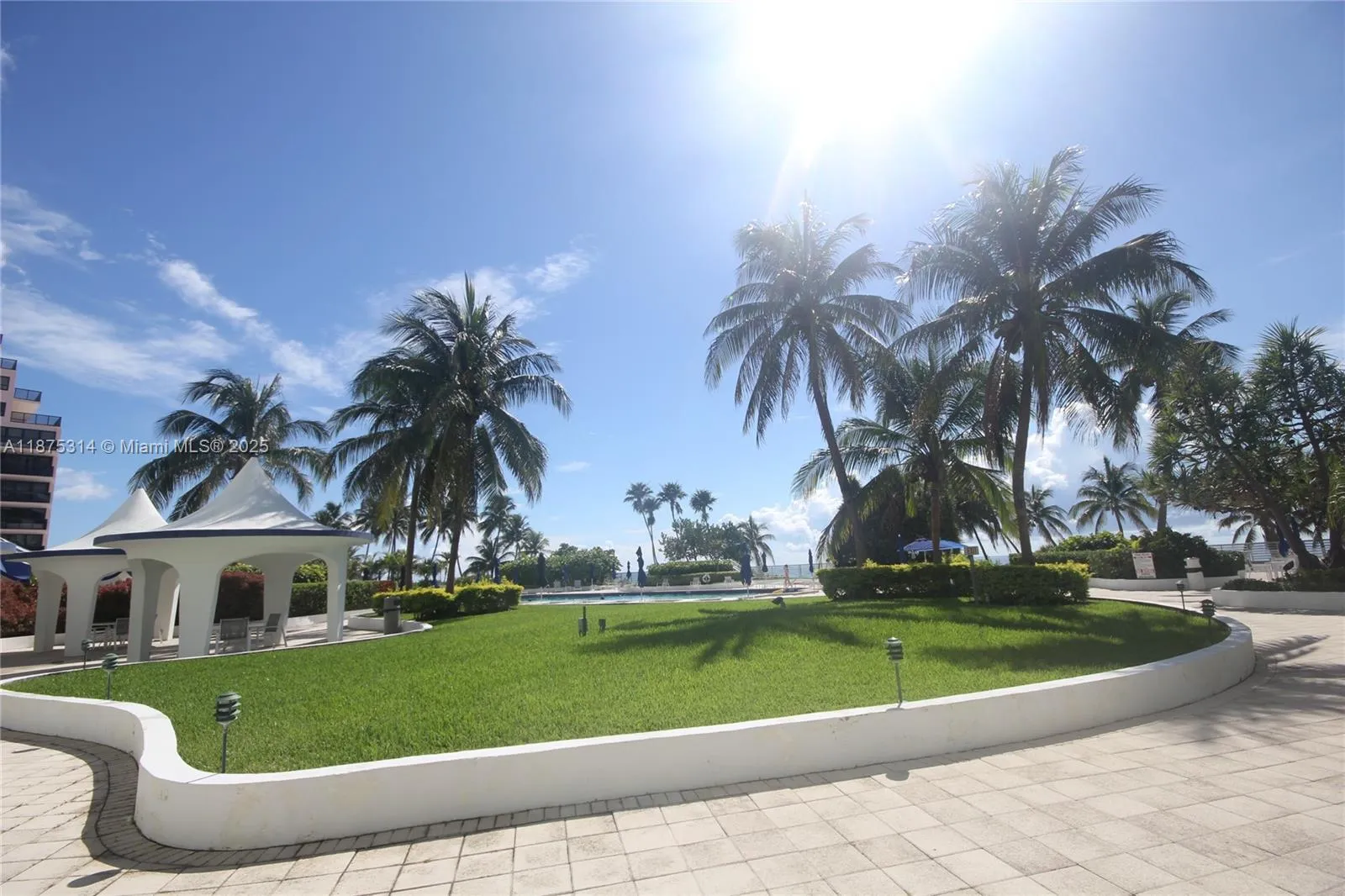 5161 Collins Ave 603, Miami Beach, Florida 33140, Miami Beach, Florida 33140, 2 Bedrooms Bedrooms, ,2 BathroomsBathrooms,Residential Lease,For Rent,5161 Collins Ave 603, Miami Beach, Florida 33140,A11875314