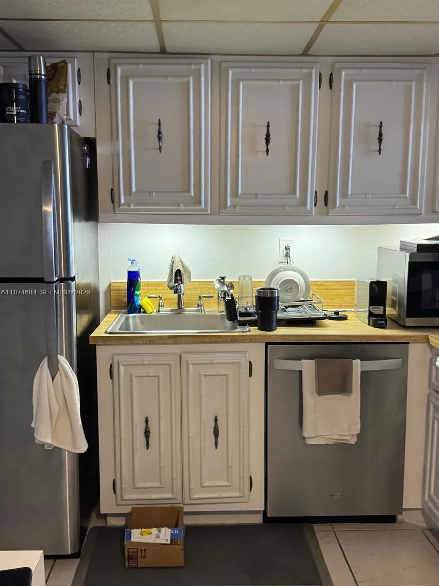 1000 Parkview Dr 805, Hallandale Beach, Florida 33, Hallandale Beach, Florida 33009, 1 Bedroom Bedrooms, ,1 BathroomBathrooms,Residential,For Sale,1000 Parkview Dr 805, Hallandale Beach, Florida 33,A11874684