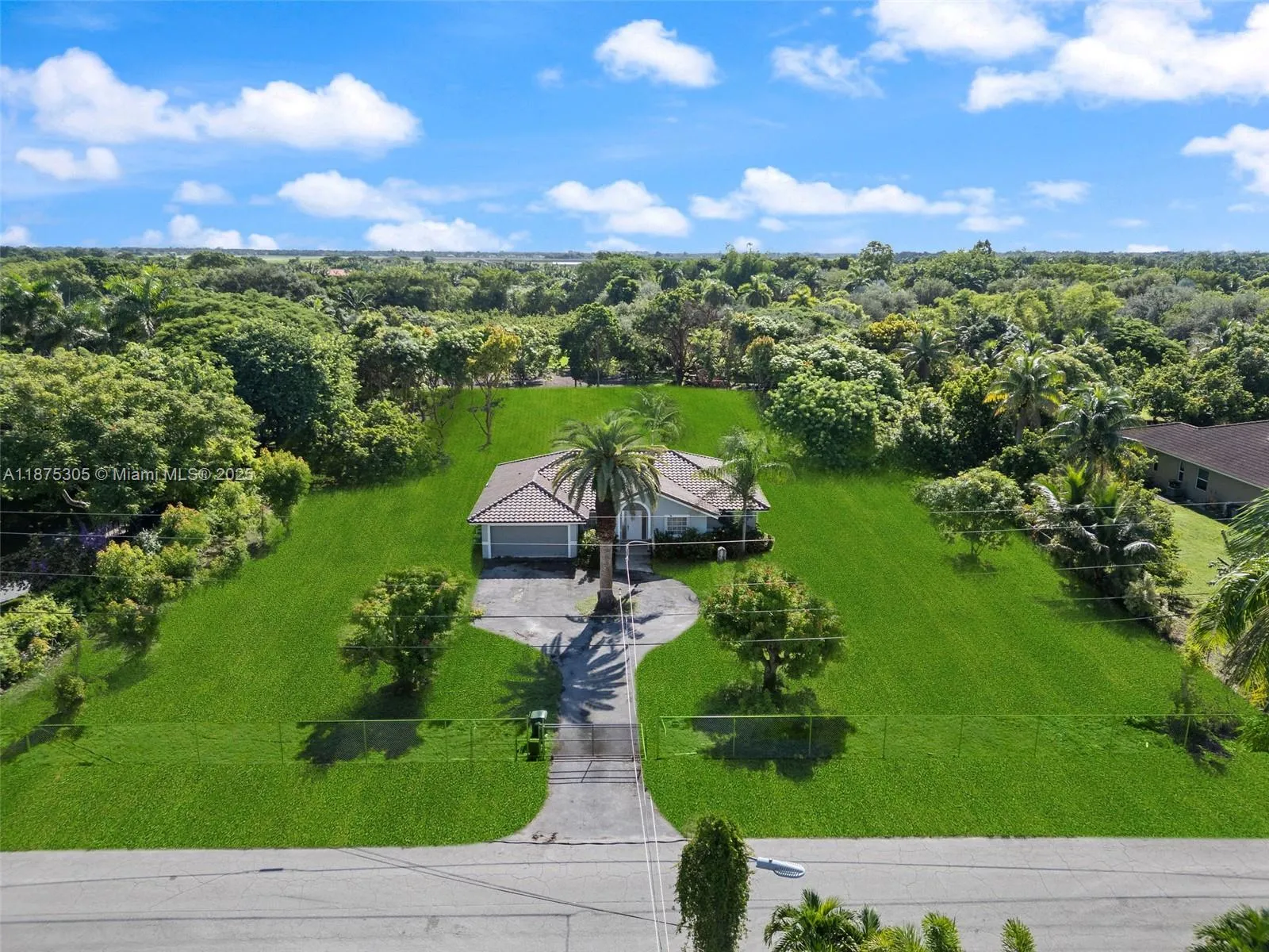 16035 Sw 173rd Ave, Miami, Florida 33187, Miami, Florida 33187, 3 Bedrooms Bedrooms, ,2 BathroomsBathrooms,Residential,For Sale,16035 Sw 173rd Ave, Miami, Florida 33187,A11875305 16035 Sw 173rd Ave, Miami, Florida 33187, Miami, Florida 33187, 3 Bedrooms Bedrooms, ,2 BathroomsBathrooms,Residential,For Sale,16035 Sw 173rd Ave, Miami, Florida 33187,A11875305