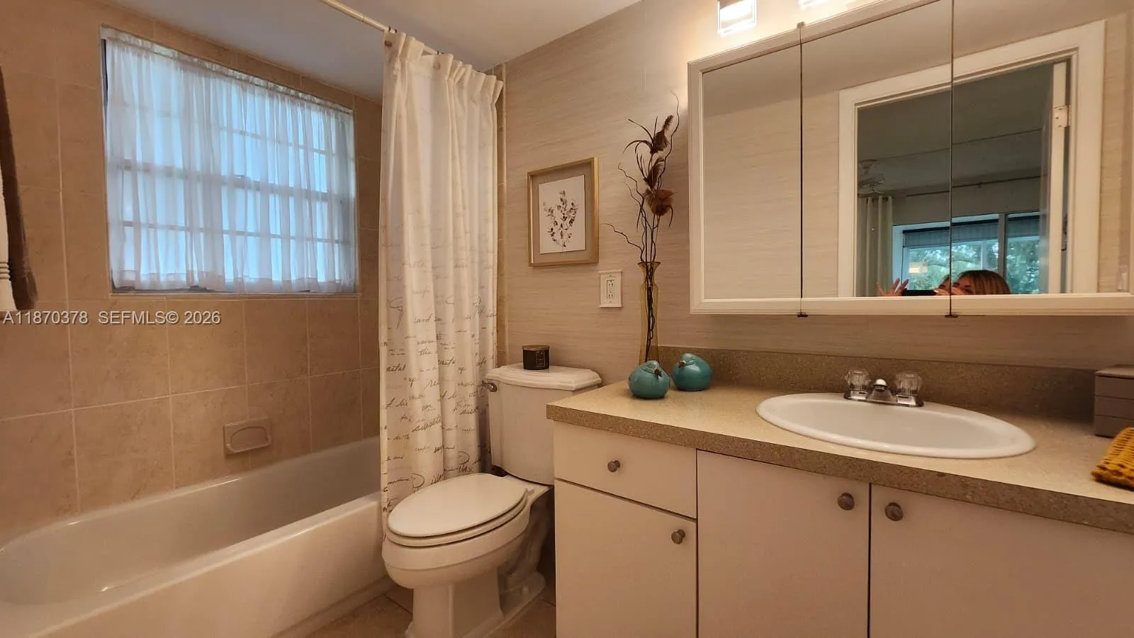 2001 Ventnor G 2001, Deerfield Beach, Florida 3344, Deerfield Beach, Florida 33442, 2 Bedrooms Bedrooms, ,2 BathroomsBathrooms,Residential,For Sale,2001 Ventnor G 2001, Deerfield Beach, Florida 3344,A11870378