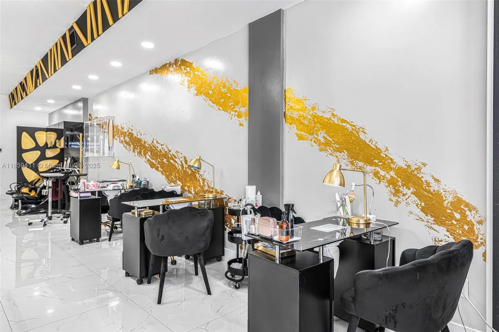 5163 Sw 8th St, Miami, Florida 33134, Miami, Florida 33134, ,Business Opportunity,For Sale,5163 Sw 8th St, Miami, Florida 33134,A11859411