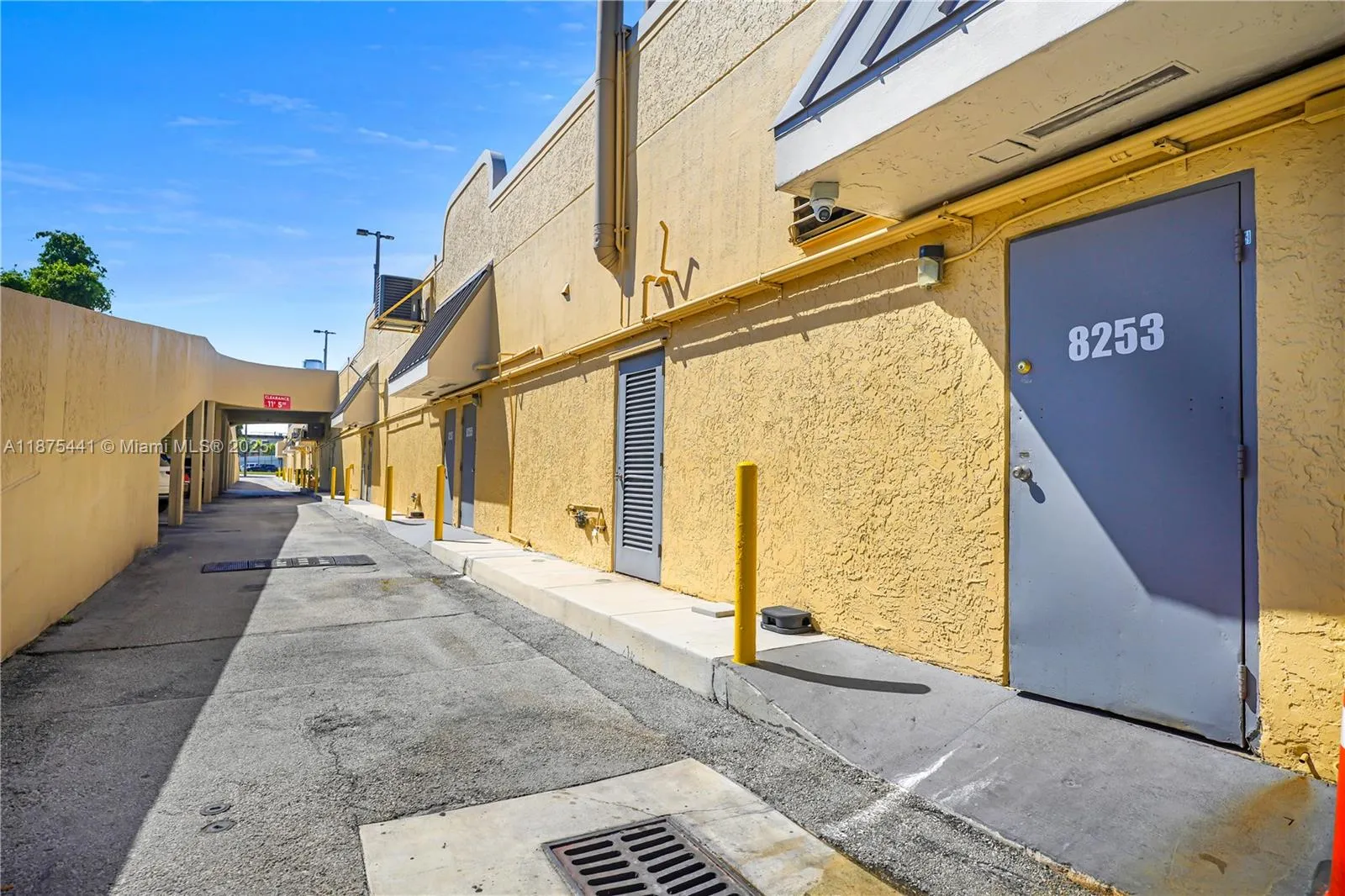 8279 S Dixie Hwy, Miami, Florida 33143, Miami, Florida 33143, ,Business Opportunity,For Sale,8279 S Dixie Hwy, Miami, Florida 33143,A11875441